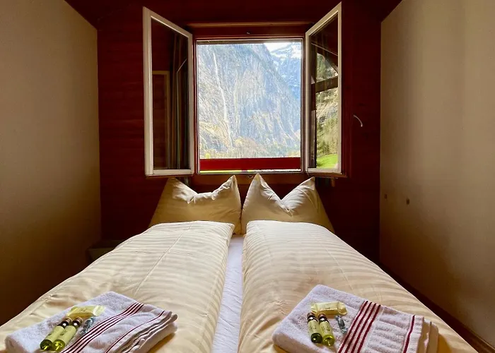 Alpine Base Hostel - Adults Only