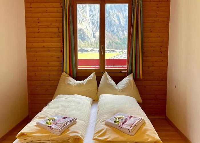 Alpine Base Hostel - Adults Only