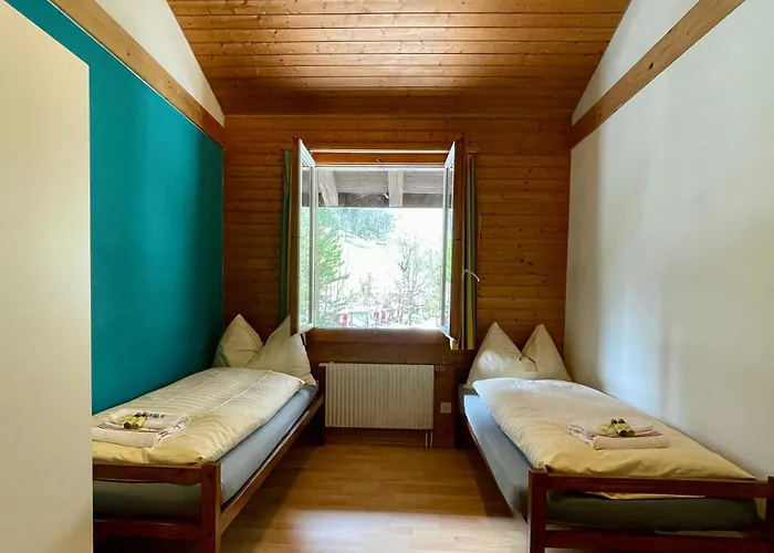 Alpine Base Hostel - Adults Only