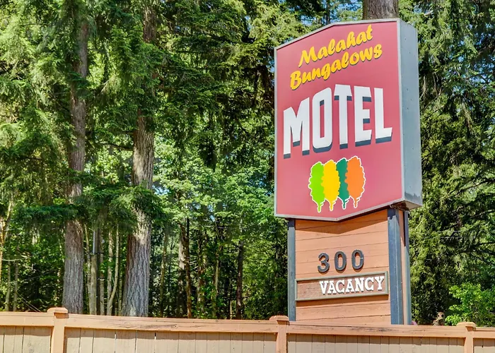 Malahat Bungalows Motel