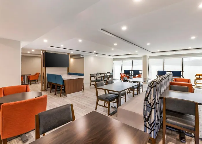 Holiday Inn Express Chicago-Downers Grove By Ihg