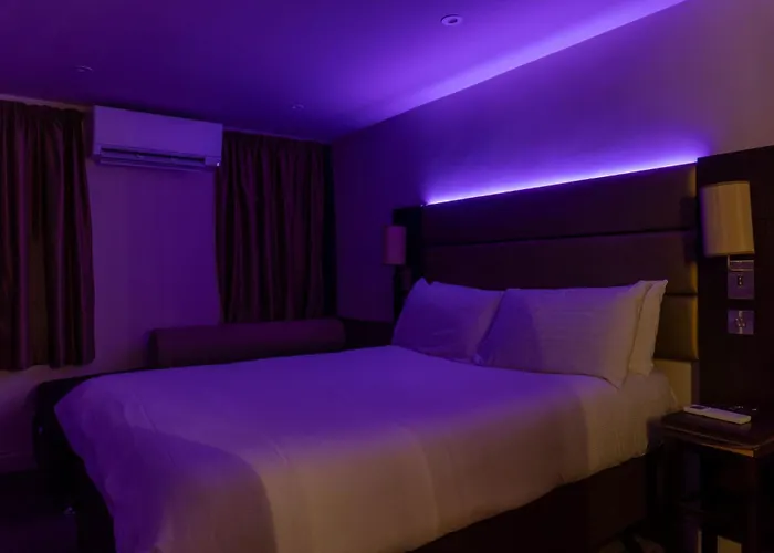 Sharnbrook Inn Self Contained Guest Unit Air Conditioned Santa Pod