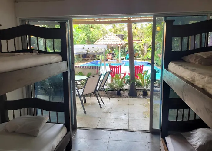 Hostal Hilltop Palomino