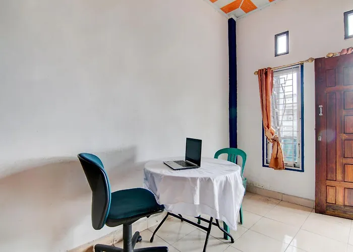 Hotel O Awi Stay Syariah Near Simpang Kawasan Industri Wilmar Pelintung
