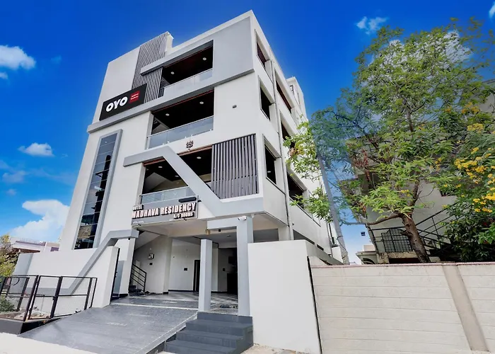 Hotel O Madhava Residency