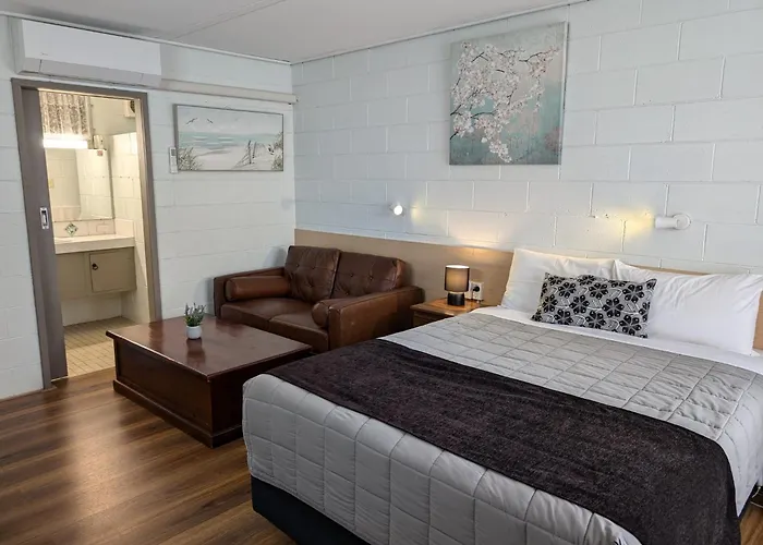 Morwell Parkside Motel