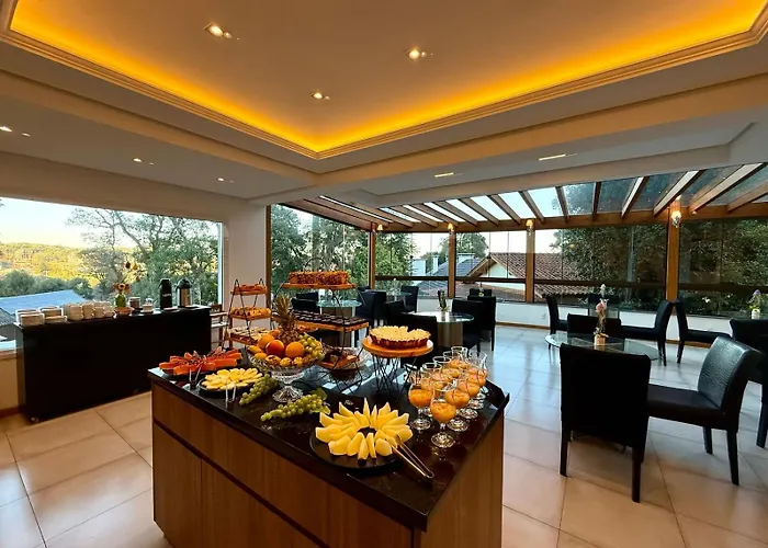 Golden Hills - Catedral