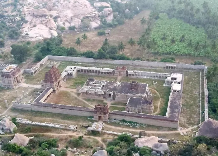 Archana Palace Hampi