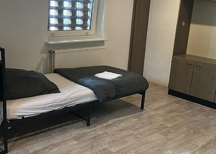 HH Hostels