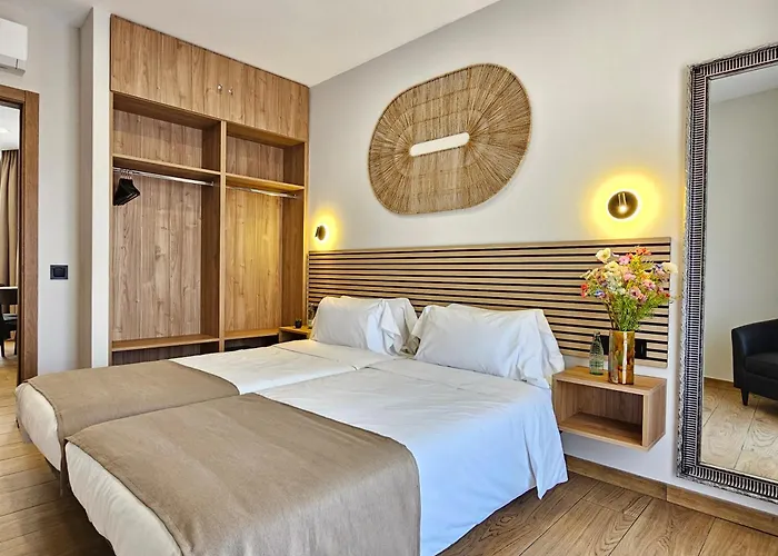 Lagom Apartments New, 5 Min Walk From The Sea