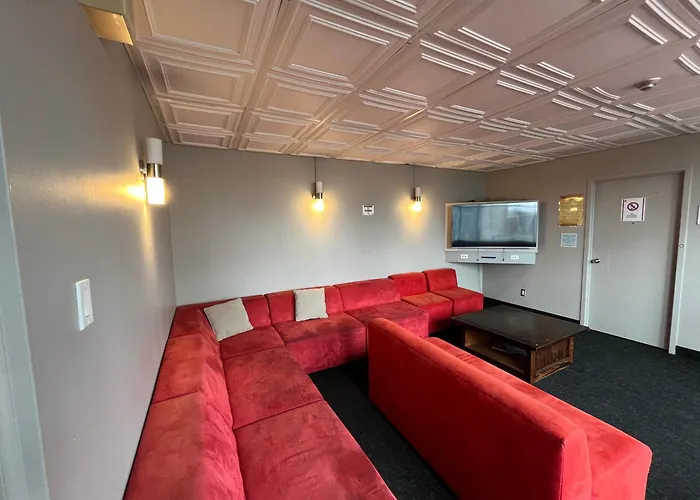 Neill Wycik Hostel