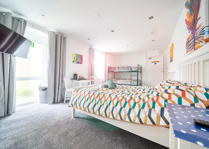 Tolcarne Guest House