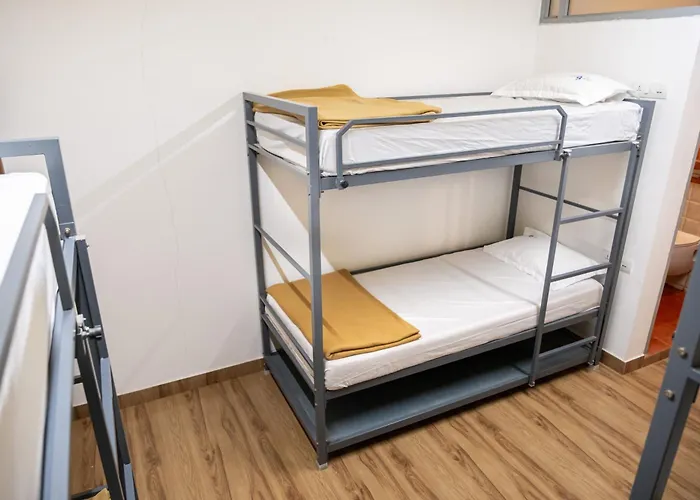 Stopover Backpackers Stay