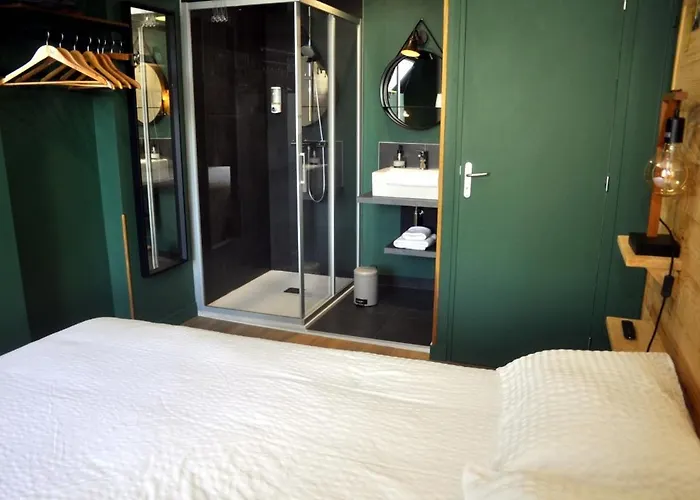 Hotel Le Tiburon