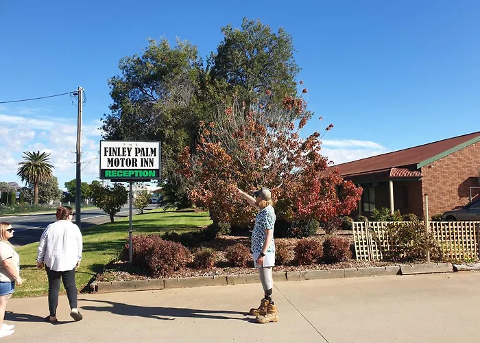 The Finley Palm Motor Inn