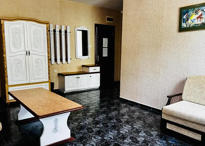 Hotel Eos