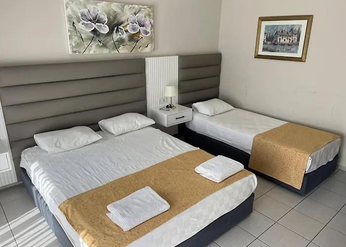 Side Beach Hotel
