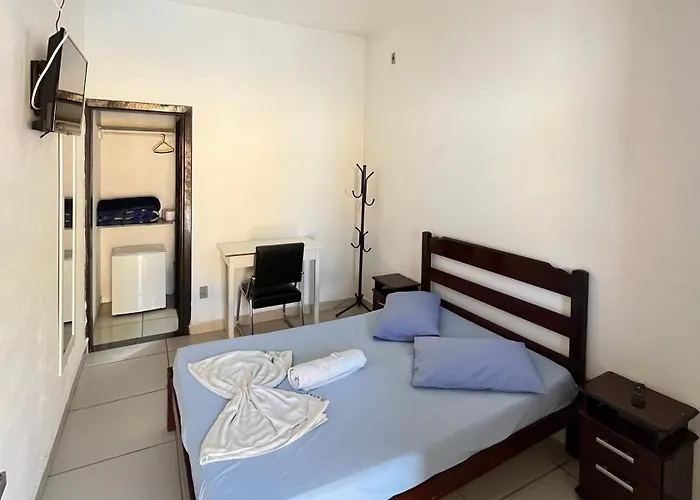 Polis Hotel