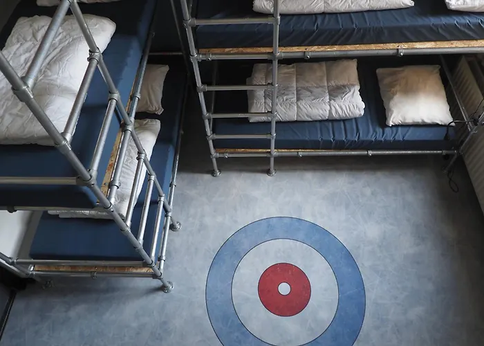 Hostel Roots