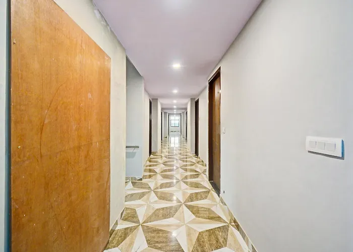 Hotel O Hari Krishna Palace