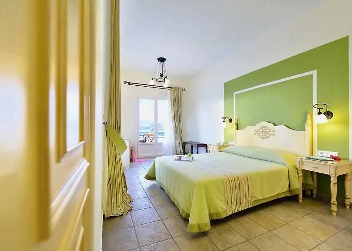 Pelican Hotel