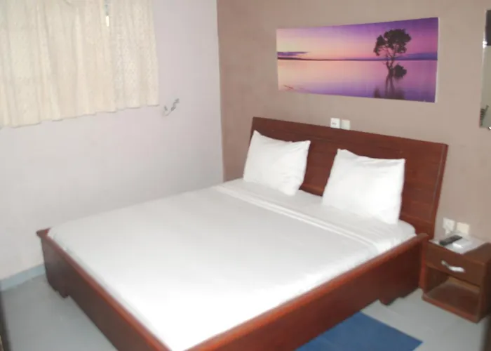 Benin City Center Hotel
