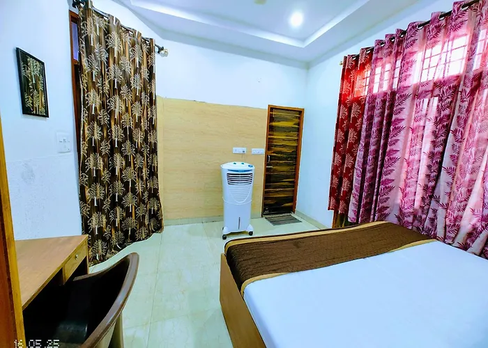Hotel Yolo- Chandigarh