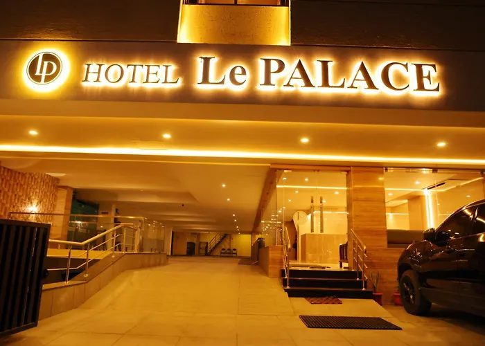 Hotel Le Palace