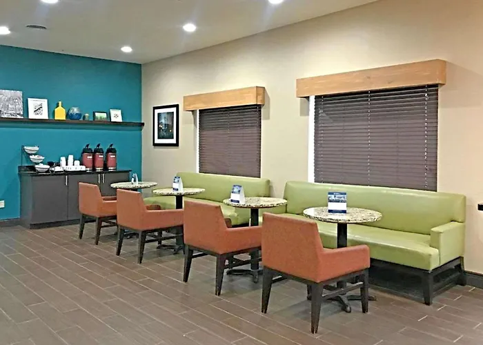 Comfort Inn & Suites O'Fallon - St Louis Area