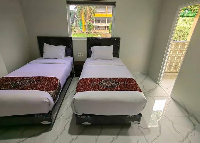 Joy Hotel