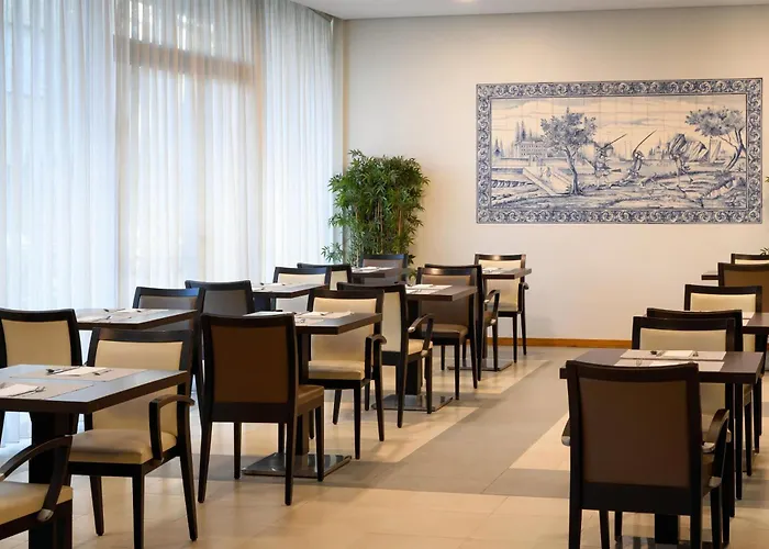 Tryp By Wyndham Porto Centro Hotel