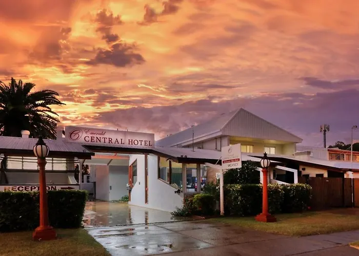 Emerald Central Hotel