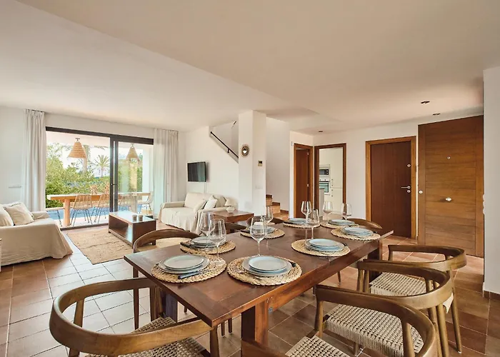 Luxe Villa Met Privezwembad - Sant Antoni View - Boho Villas Ibiza