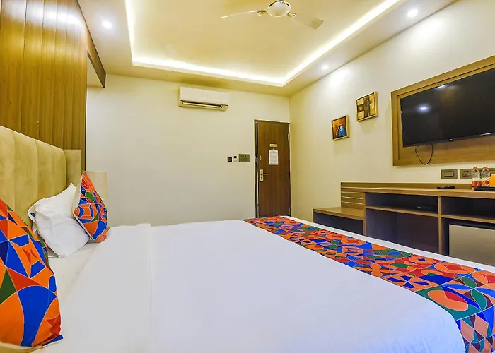 Fabhotel Prime Pas Resorts - A Lake View Hotel
