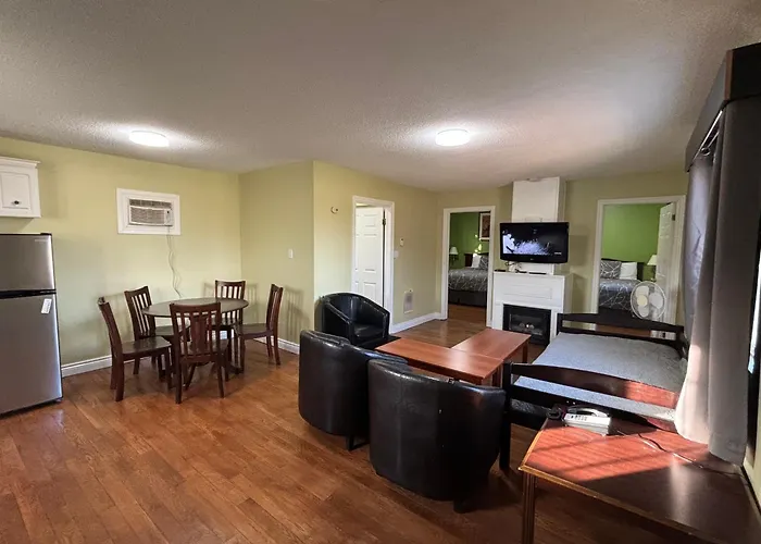 Lakeshore Suites