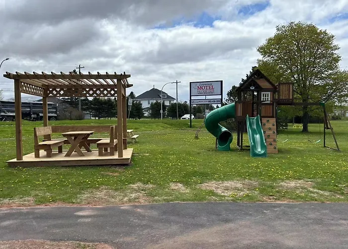 Summerside Motel &Cottages