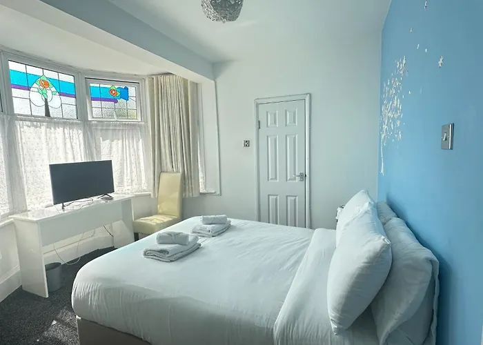 Thai Lanna Inn & Spa Ltd