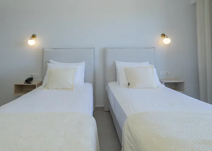Limanaki Hotel