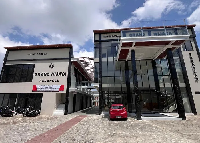 Grand Wijaya Hotel Dan Villa Sarangan