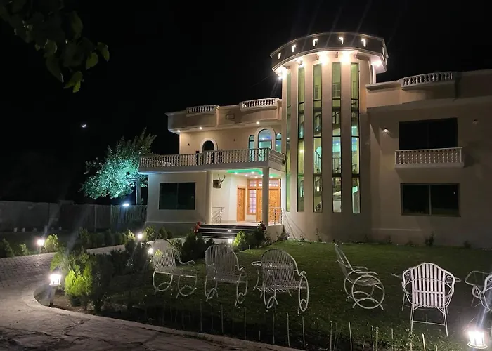 Skardu Saraye Hotel & Resort