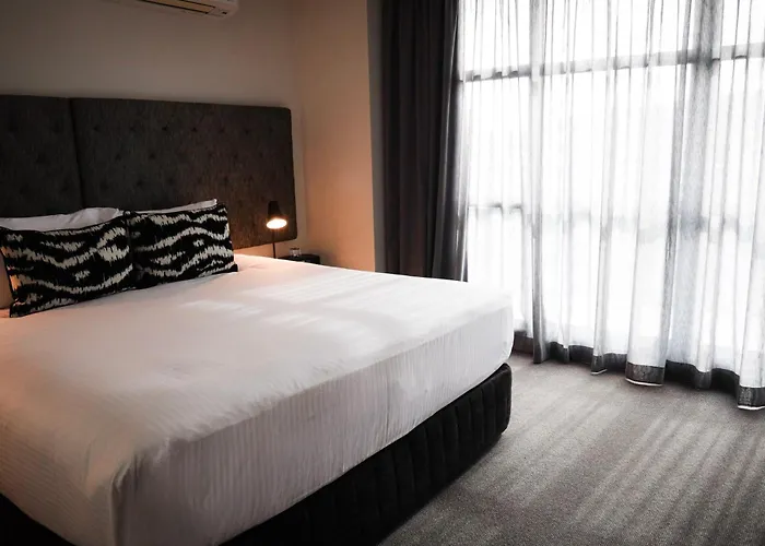 Avenue Hotel Canberra