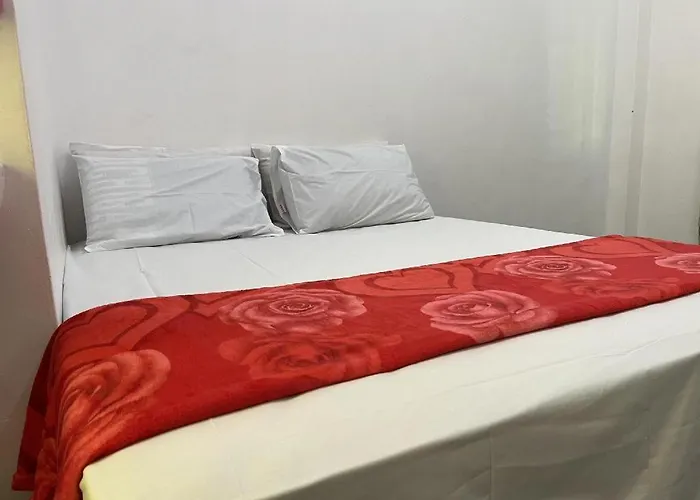 Oyo 90462 Padang Besar Green Inn