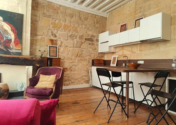 Large Deluxe Suite, Historic Center 2Nd