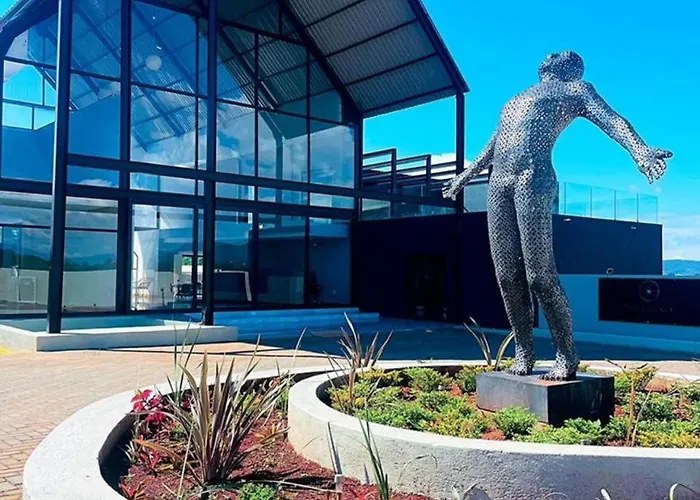 The Legacy Hotel And Spa