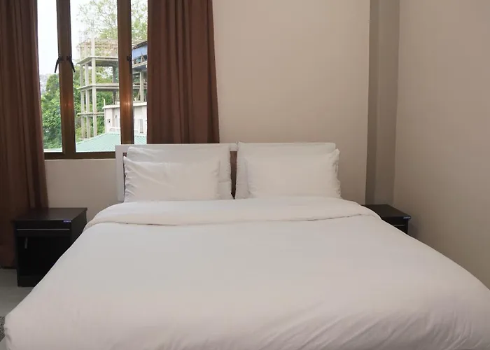 Hotel Jay Jay