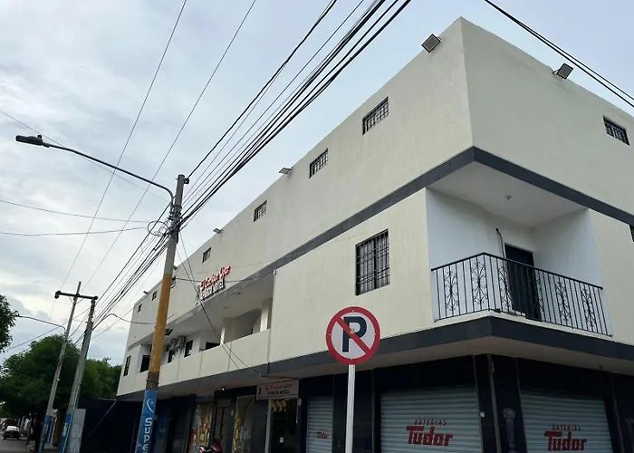 Aparta Hotel El Cacique Upar Valledupar