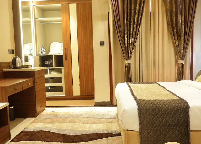 Suramya Homestay Near Shymala Hills