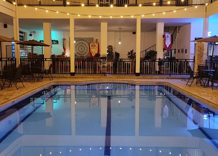 Hotel Colonial San Roque