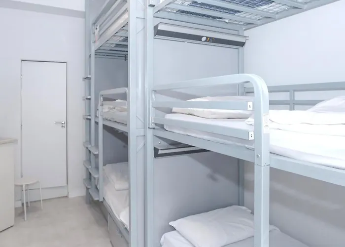 Astor Kensington Hostel