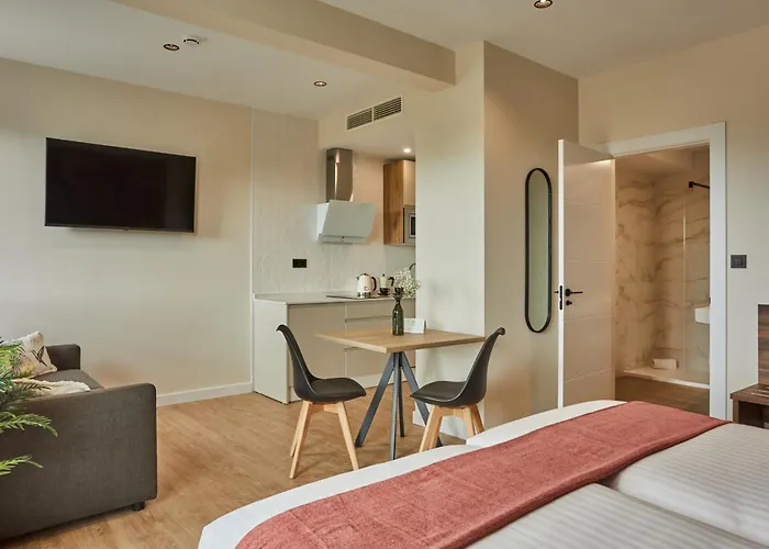 Apartamentos Silken Fontibre Iberia&Spa